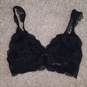 Arie Bralette